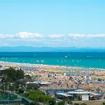 Enjoy Our Colorful Flat With Sea View - Beahost Lägenhet *
