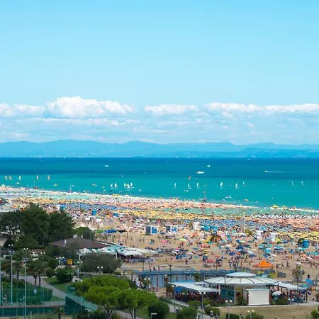 Daire Enjoy Our Colourful Flat With Side Sea View