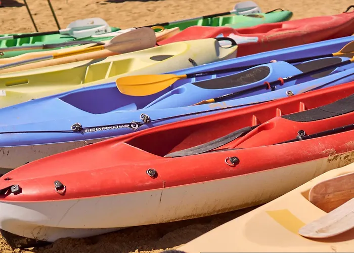 Apartment Enjoy Our Colorful Flat With Sea View - Beahost