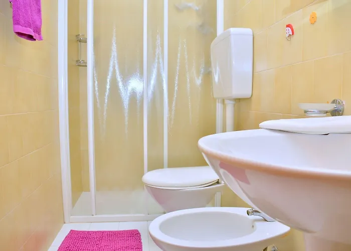 Enjoy Our Colorful Flat With Sea View - Beahost Apartment *